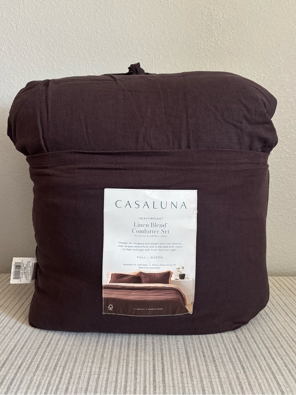 NWT Full/Queen Heavyweight Linen Blend Comforter and Sham Set Dark Fig Casaluna